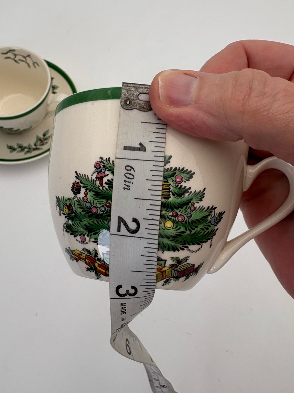 Two Vintage Spode Christmas Tree Coffee/Tea Cup and Saucer Set - Made in England - Picture 8 of 16